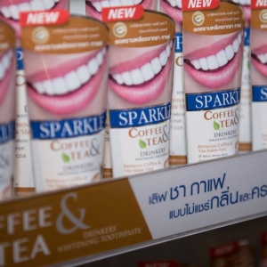 ยาสีฟัน “สปาร์คเคิล” ทุ่ม 50 ล้าน เอาใจคนคอ “ชากาแฟ” 